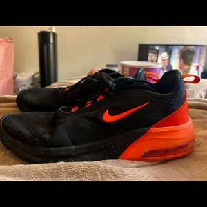Mens Nike Air Max Motion 2
